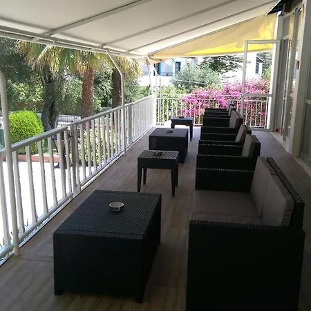 Tina Hotel Dassia (Corfu)
