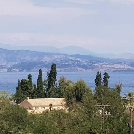Ξενοδοχείο Tina Δασιά